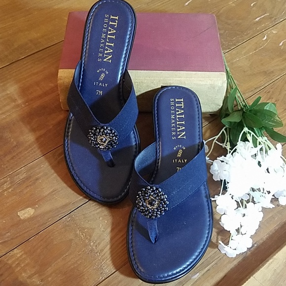 boys moschino trainers